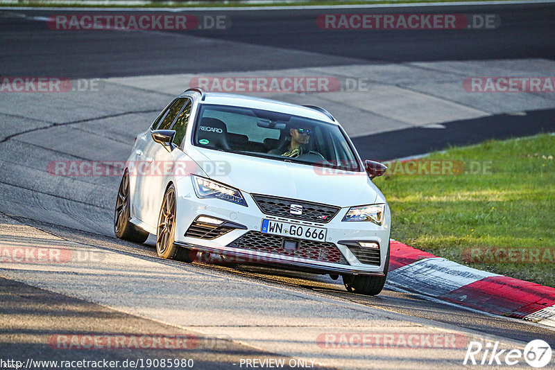 Bild #19085980 - Touristenfahrten Nürburgring Nordschleife (21.09.2022)