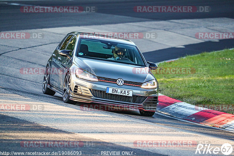 Bild #19086093 - Touristenfahrten Nürburgring Nordschleife (21.09.2022)