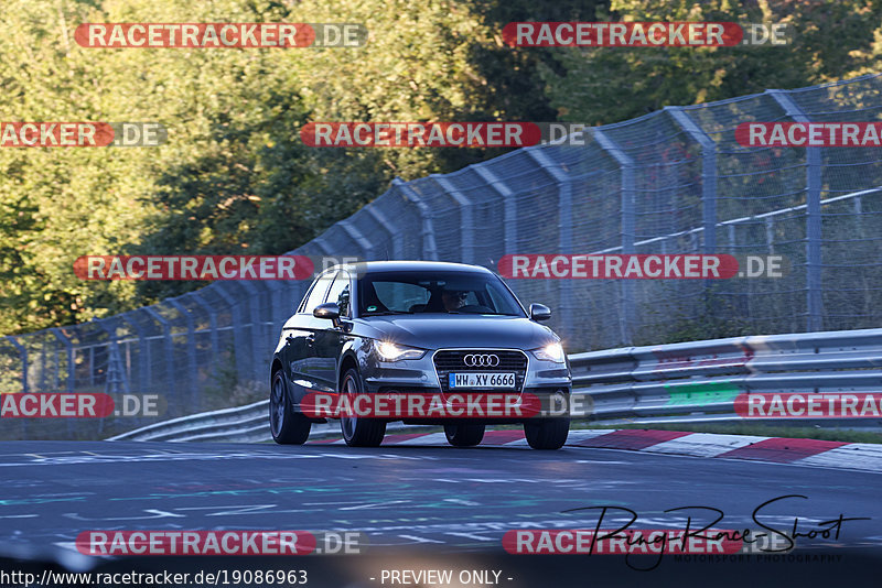 Bild #19086963 - Touristenfahrten Nürburgring Nordschleife (21.09.2022)