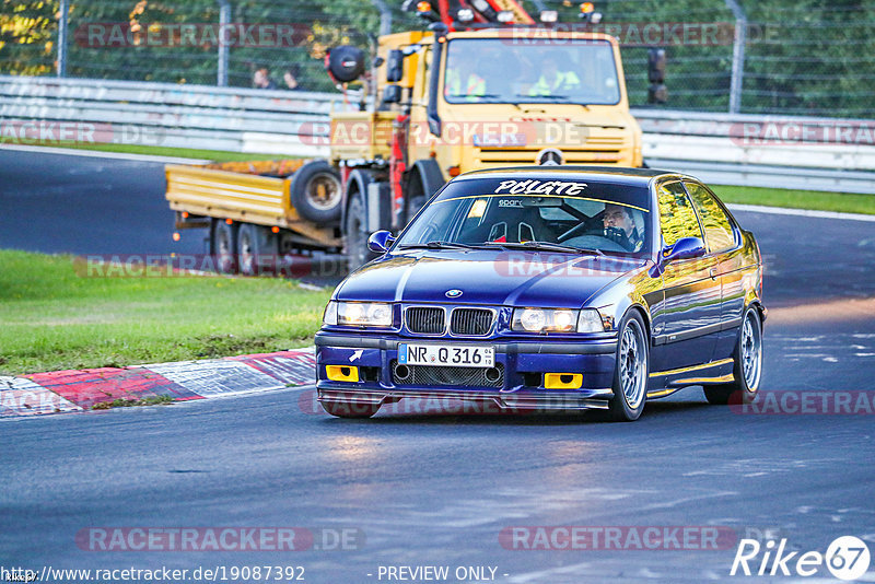 Bild #19087392 - Touristenfahrten Nürburgring Nordschleife (21.09.2022)