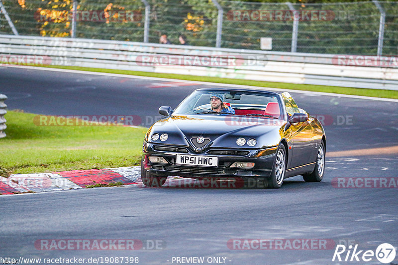 Bild #19087398 - Touristenfahrten Nürburgring Nordschleife (21.09.2022)