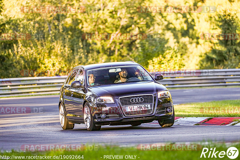 Bild #19092664 - Touristenfahrten Nürburgring Nordschleife (21.09.2022)