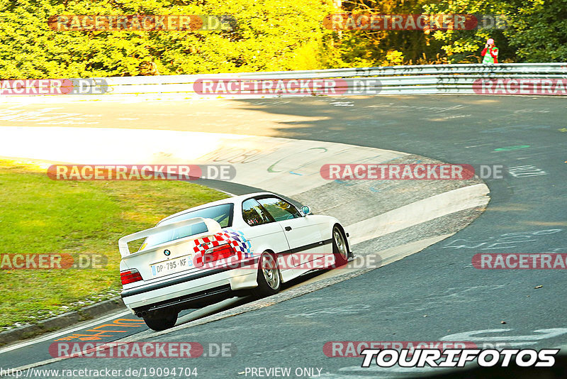 Bild #19094704 - Touristenfahrten Nürburgring Nordschleife (21.09.2022)