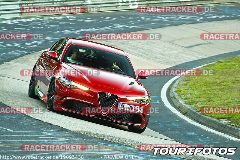 Bild #19095438 - Touristenfahrten Nürburgring Nordschleife (21.09.2022)