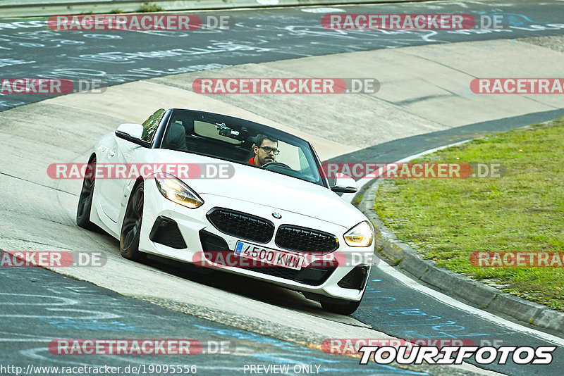 Bild #19095556 - Touristenfahrten Nürburgring Nordschleife (21.09.2022)