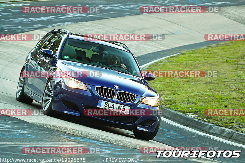 Bild #19095675 - Touristenfahrten Nürburgring Nordschleife (21.09.2022)