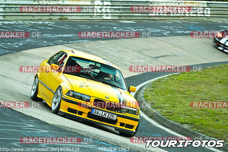 Bild #19096438 - Touristenfahrten Nürburgring Nordschleife (21.09.2022)