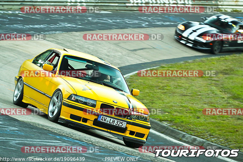 Bild #19096439 - Touristenfahrten Nürburgring Nordschleife (21.09.2022)