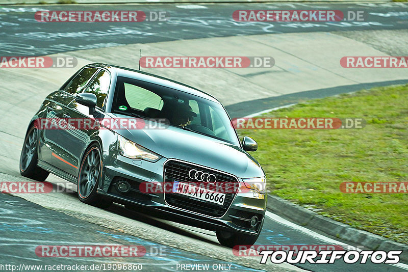 Bild #19096860 - Touristenfahrten Nürburgring Nordschleife (21.09.2022)