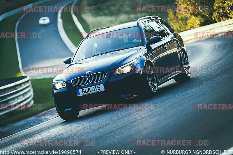 Bild #19098574 - Touristenfahrten Nürburgring Nordschleife (21.09.2022)