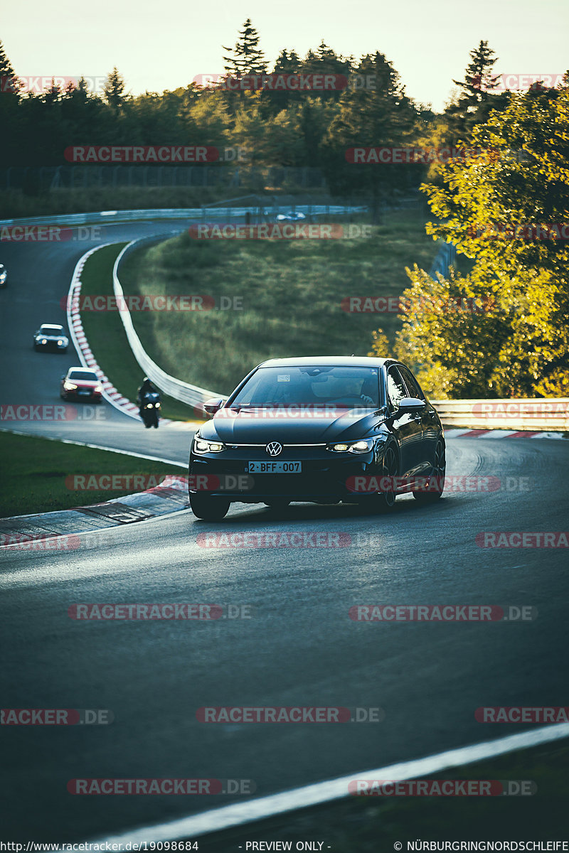 Bild #19098684 - Touristenfahrten Nürburgring Nordschleife (21.09.2022)