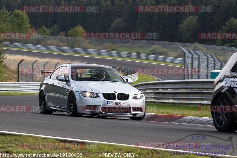 Bild #19180435 - Touristenfahrten Nürburgring Nordschleife (25.09.2022)