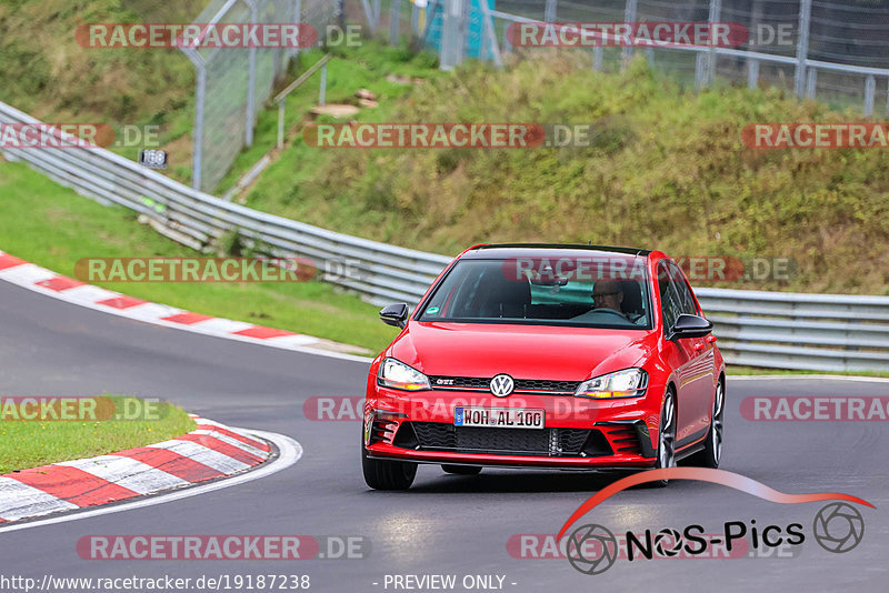 Bild #19187238 - Touristenfahrten Nürburgring Nordschleife (25.09.2022)