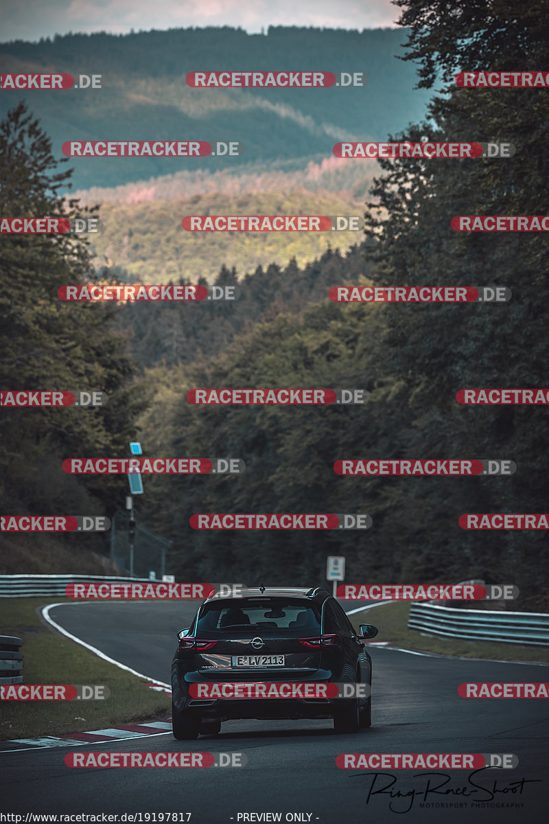 Bild #19197817 - Touristenfahrten Nürburgring Nordschleife (25.09.2022)