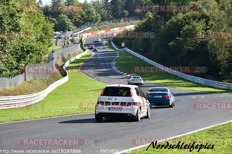 Bild #19197866 - Touristenfahrten Nürburgring Nordschleife (25.09.2022)