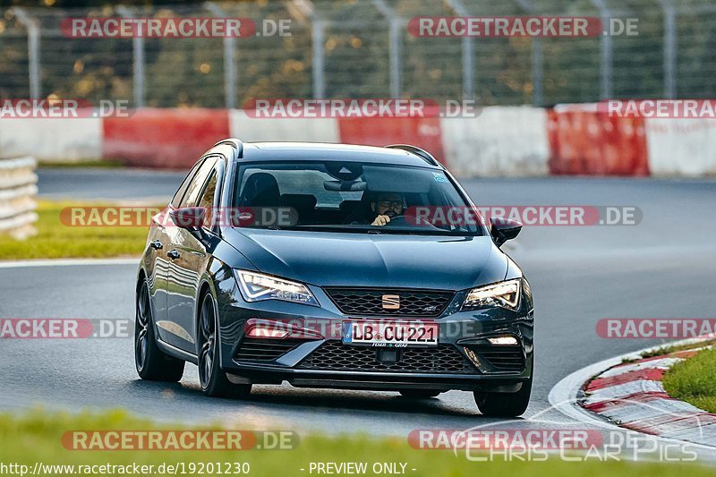 Bild #19201230 - Touristenfahrten Nürburgring Nordschleife (25.09.2022)