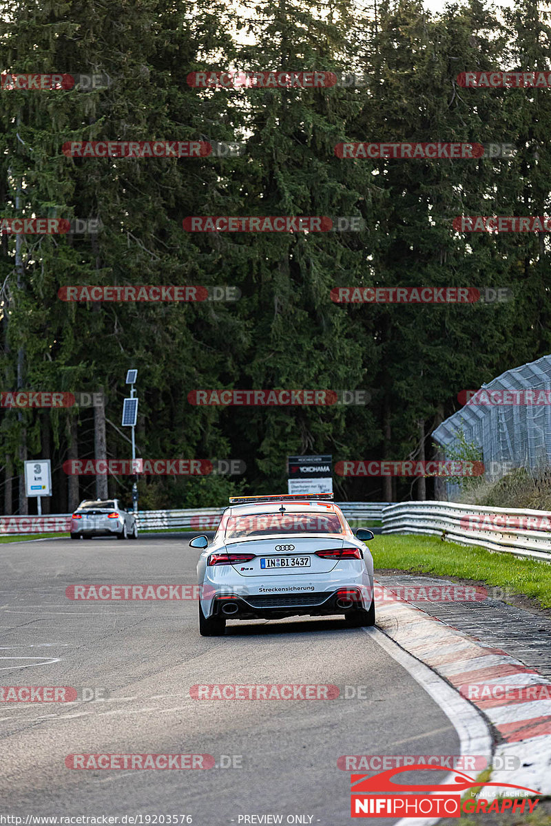 Bild #19203576 - Touristenfahrten Nürburgring Nordschleife (25.09.2022)