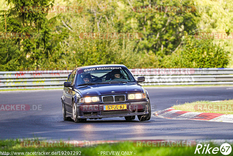 Bild #19207292 - Touristenfahrten Nürburgring Nordschleife (25.09.2022)