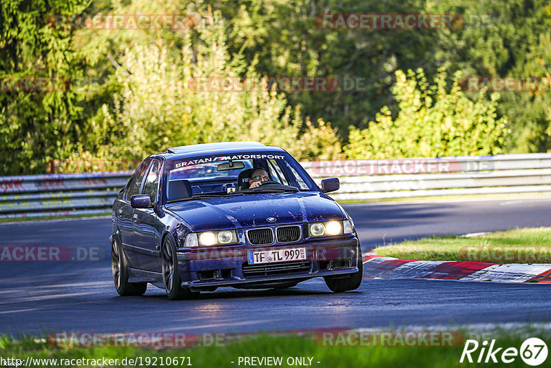 Bild #19210671 - Touristenfahrten Nürburgring Nordschleife (25.09.2022)