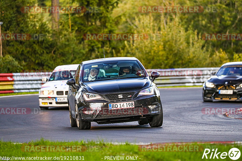 Bild #19210831 - Touristenfahrten Nürburgring Nordschleife (25.09.2022)