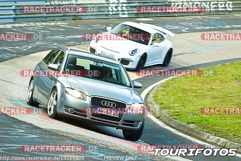 Bild #19225805 - Touristenfahrten Nürburgring Nordschleife (25.09.2022)