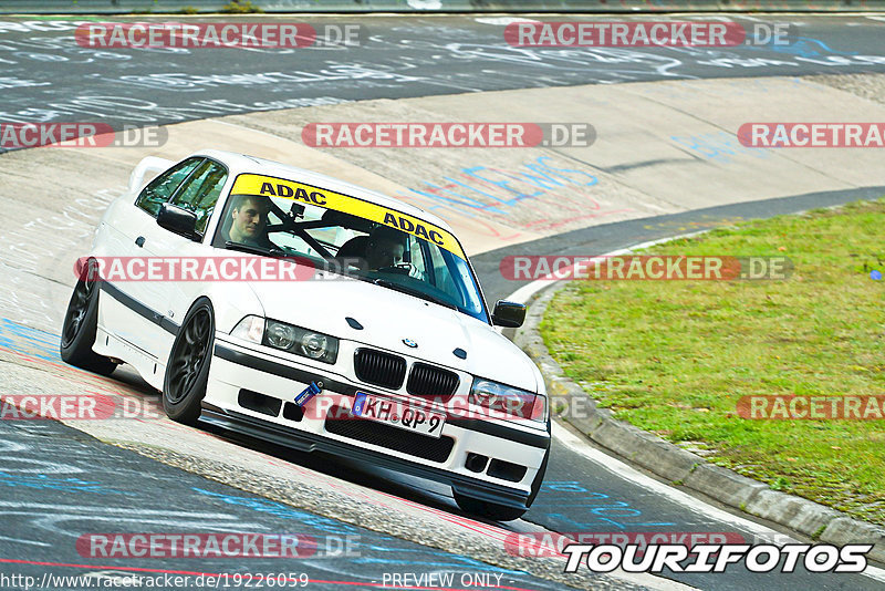 Bild #19226059 - Touristenfahrten Nürburgring Nordschleife (25.09.2022)