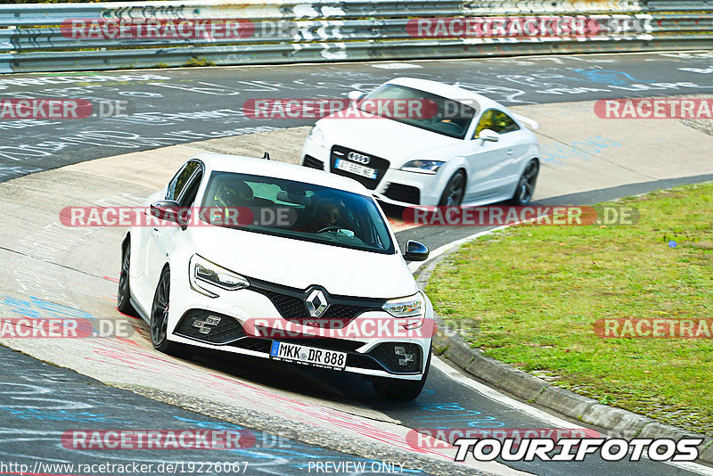 Bild #19226067 - Touristenfahrten Nürburgring Nordschleife (25.09.2022)