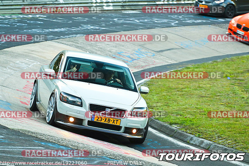 Bild #19227060 - Touristenfahrten Nürburgring Nordschleife (25.09.2022)