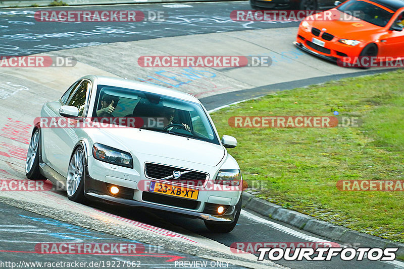 Bild #19227062 - Touristenfahrten Nürburgring Nordschleife (25.09.2022)