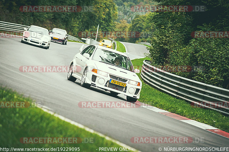 Bild #19229095 - Touristenfahrten Nürburgring Nordschleife (25.09.2022)