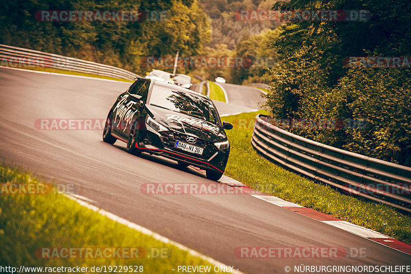 Bild #19229528 - Touristenfahrten Nürburgring Nordschleife (25.09.2022)