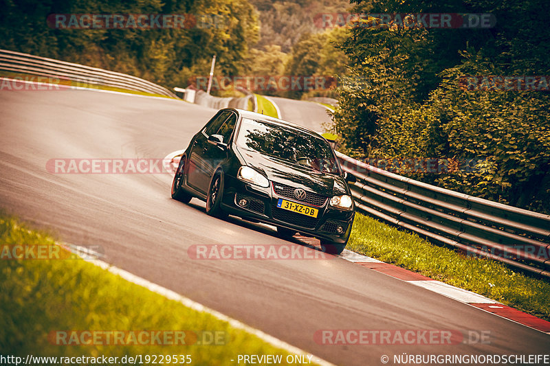 Bild #19229535 - Touristenfahrten Nürburgring Nordschleife (25.09.2022)