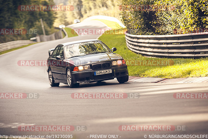 Bild #19230095 - Touristenfahrten Nürburgring Nordschleife (25.09.2022)