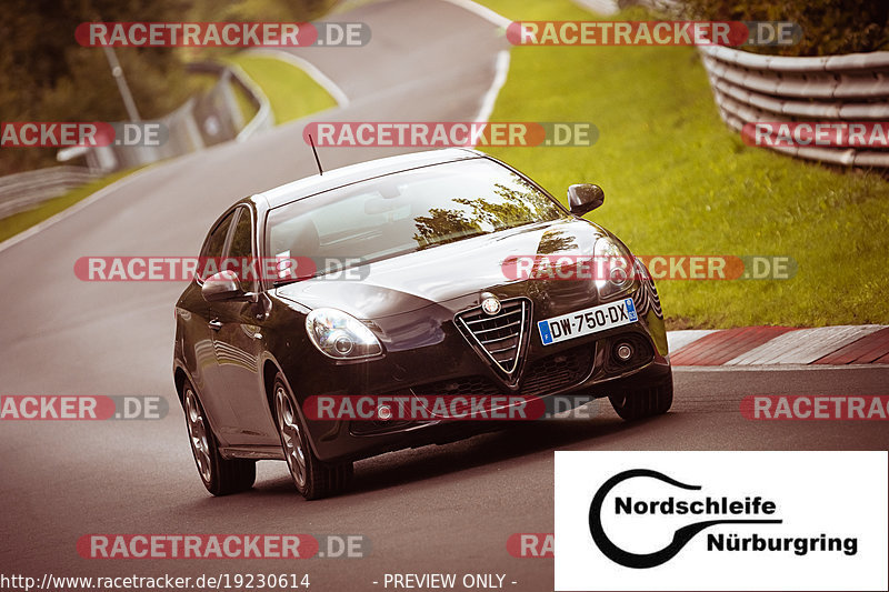 Bild #19230614 - Touristenfahrten Nürburgring Nordschleife (25.09.2022)