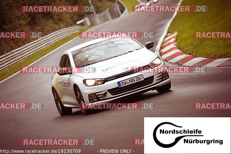 Bild #19230709 - Touristenfahrten Nürburgring Nordschleife (25.09.2022)