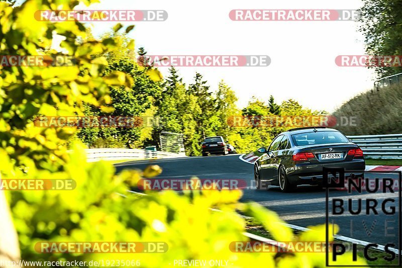 Bild #19235066 - Touristenfahrten Nürburgring Nordschleife (25.09.2022)