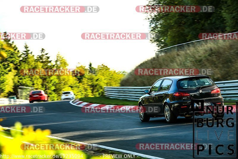 Bild #19235094 - Touristenfahrten Nürburgring Nordschleife (25.09.2022)