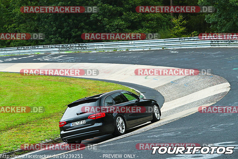 Bild #19239251 - Touristenfahrten Nürburgring Nordschleife (25.09.2022)