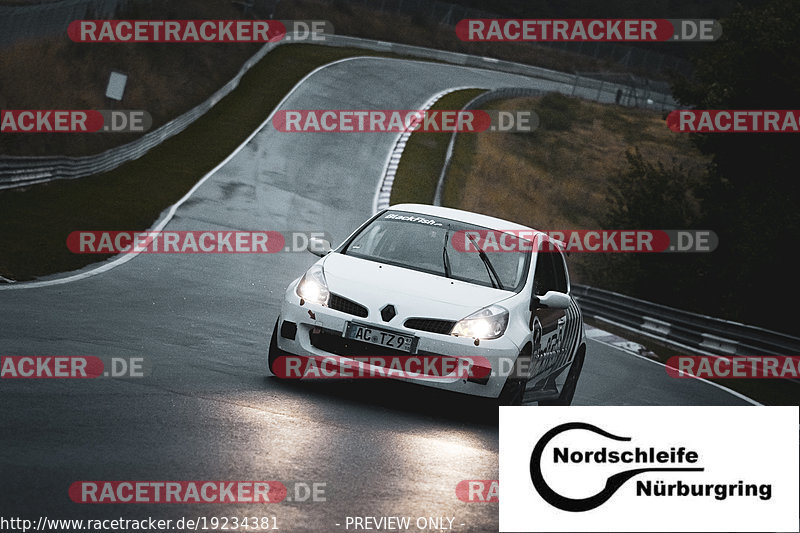 Bild #19234381 - Touristenfahrten Nürburgring Nordschleife (26.09.2022)