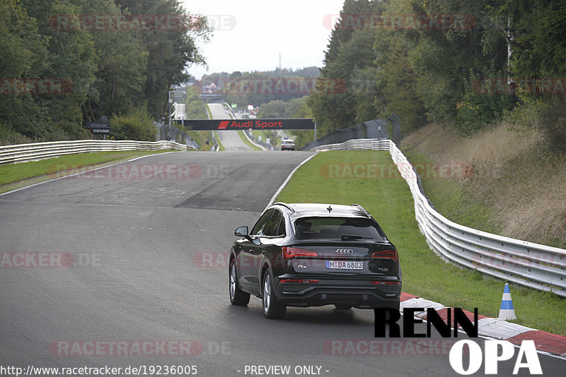 Bild #19236005 - Touristenfahrten Nürburgring Nordschleife (27.09.2022)