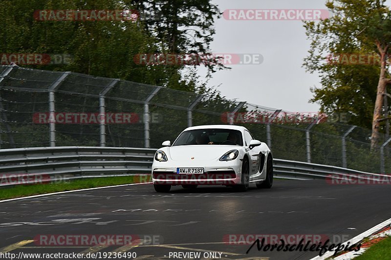 Bild #19236490 - Touristenfahrten Nürburgring Nordschleife (27.09.2022)