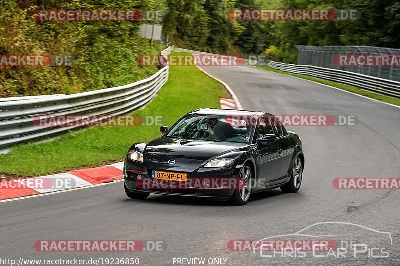 Bild #19236850 - Touristenfahrten Nürburgring Nordschleife (27.09.2022)