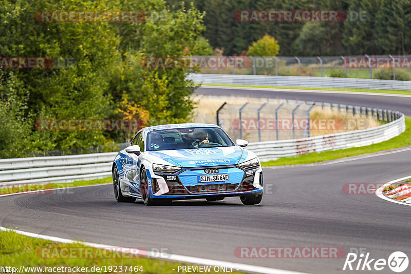 Bild #19237464 - Touristenfahrten Nürburgring Nordschleife (27.09.2022)