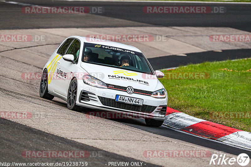 Bild #19238759 - Touristenfahrten Nürburgring Nordschleife (27.09.2022)