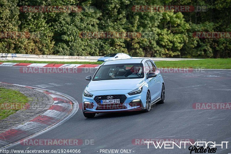 Bild #19244066 - Touristenfahrten Nürburgring Nordschleife (29.09.2022)