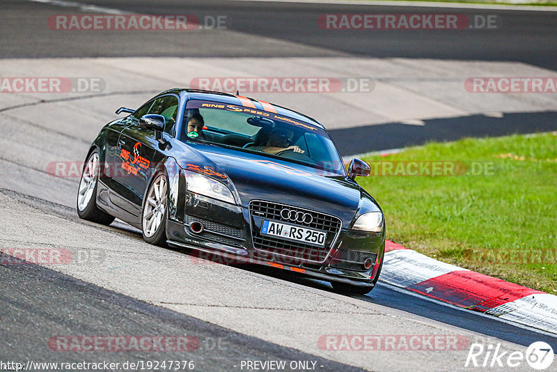 Bild #19247376 - Touristenfahrten Nürburgring Nordschleife (29.09.2022)