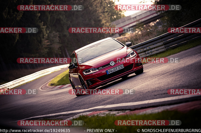 Bild #19249635 - Touristenfahrten Nürburgring Nordschleife (29.09.2022)