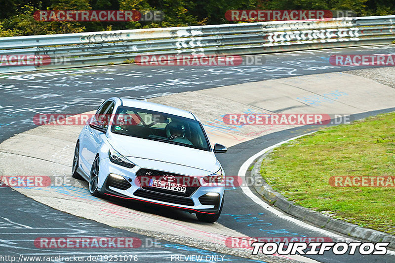 Bild #19251076 - Touristenfahrten Nürburgring Nordschleife (29.09.2022)