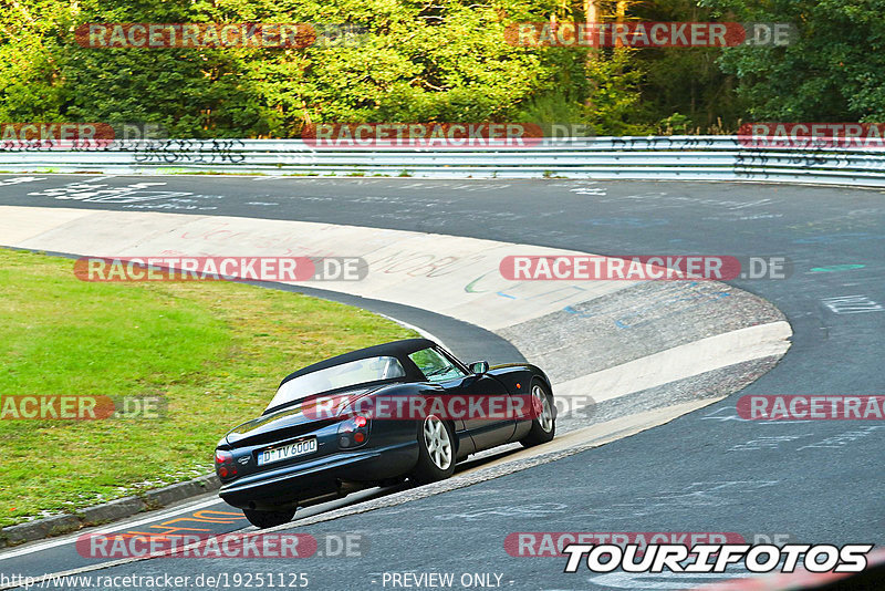 Bild #19251125 - Touristenfahrten Nürburgring Nordschleife (29.09.2022)