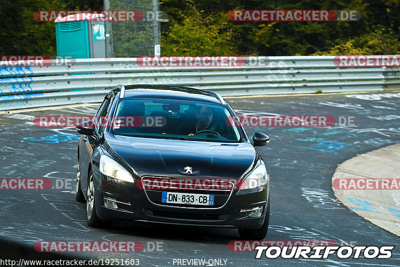 Bild #19251603 - Touristenfahrten Nürburgring Nordschleife (29.09.2022)